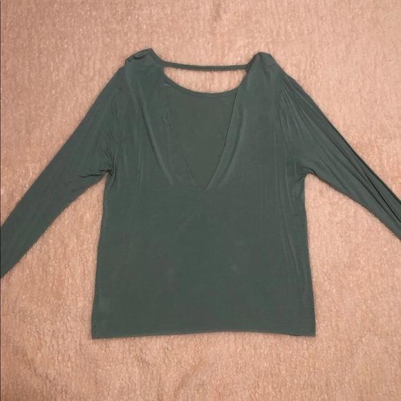 Victoria’s Secret PINK long sleeve shirt - Picture 2 of 2